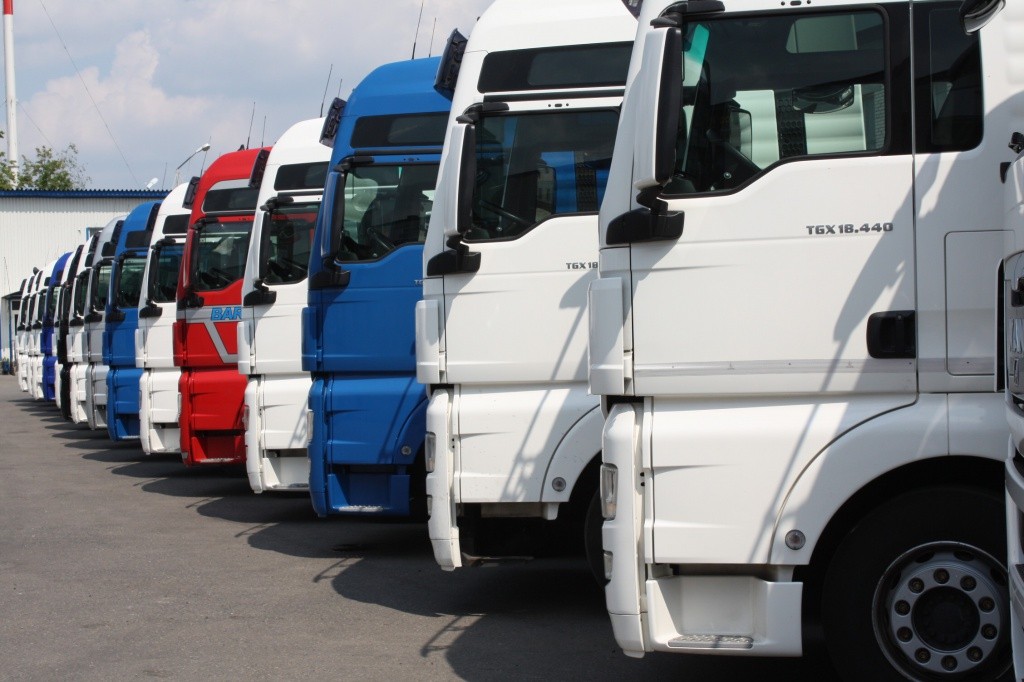 Продажа грузовиков в москве