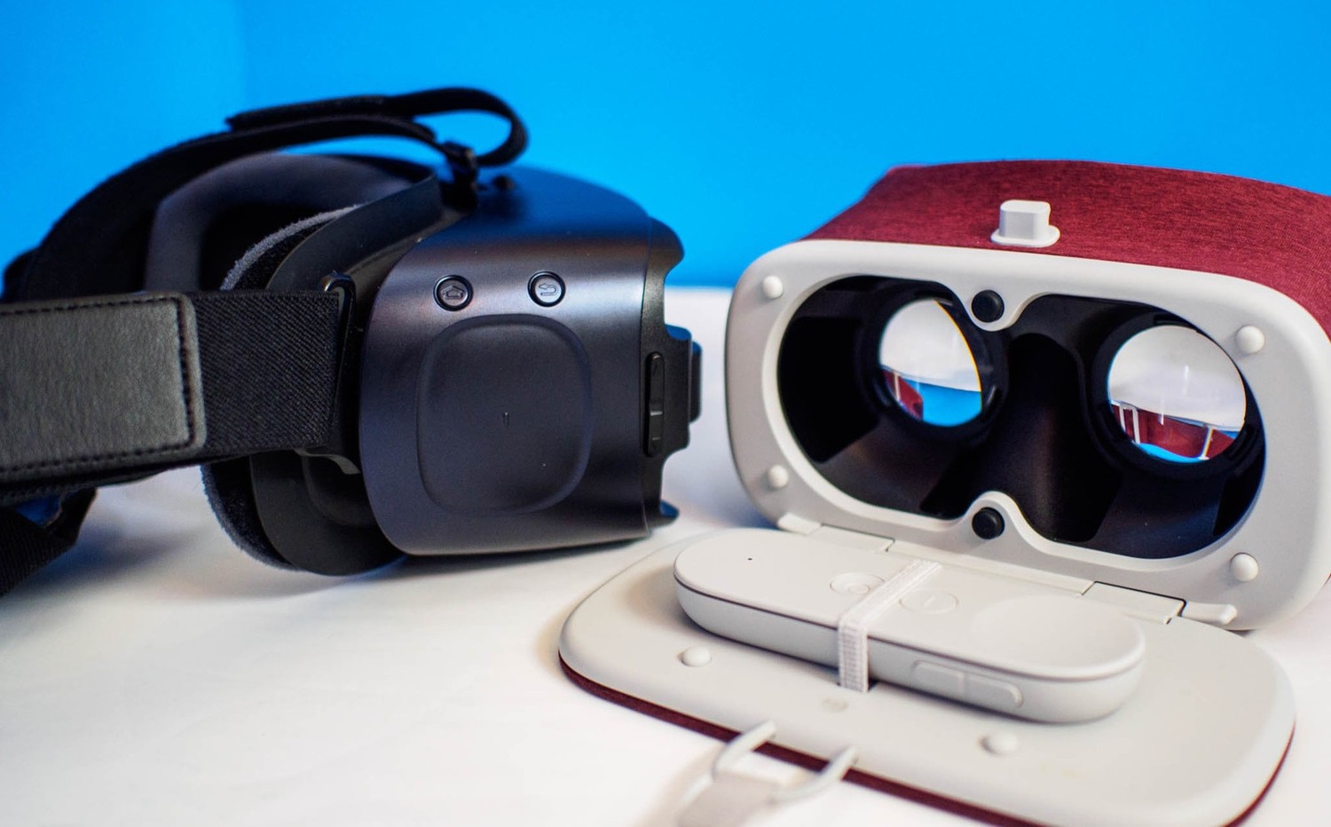 Виртуальные очки для смартфона vr. Daydream очки виртуальной реальности. Очки вертулярной реальности. VRG Pro + виртуальные очки. VR шлем ПРГ.