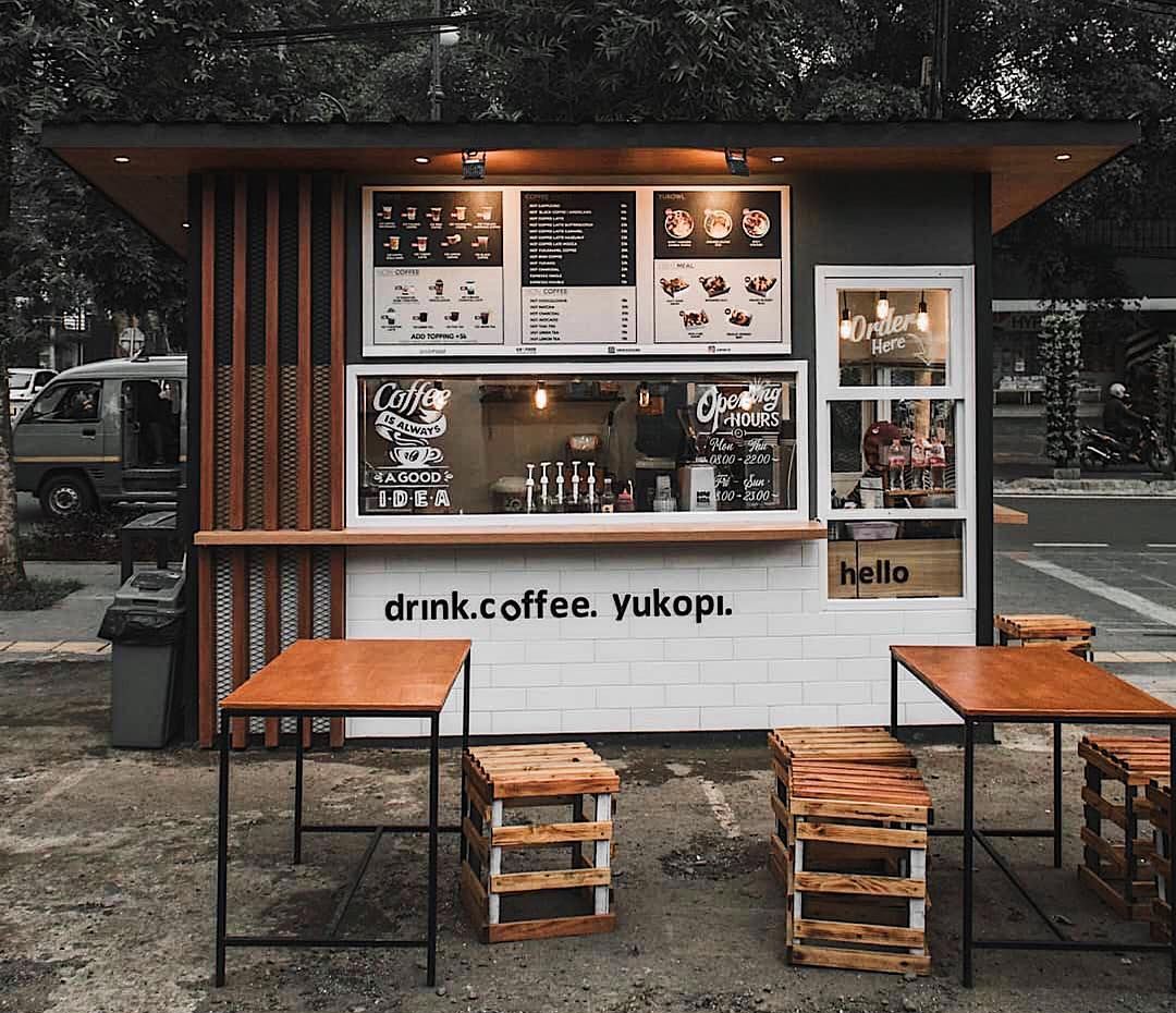 Уличная кофейня